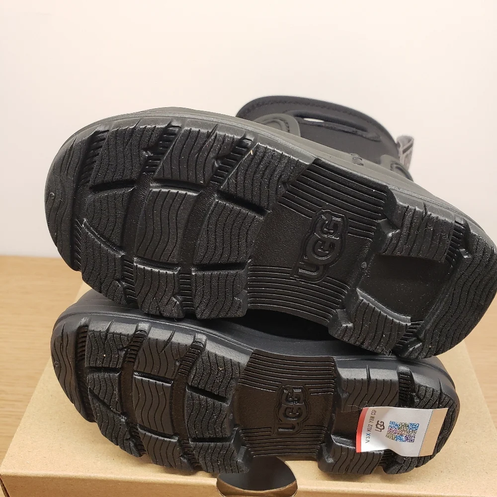 UGG Droplet Mid Kid’s Waterproof Rain Boots NWT